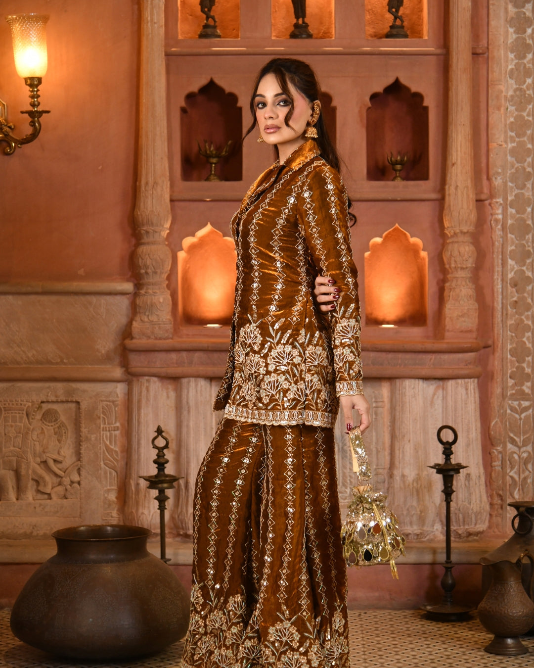 Sunehri blazer set