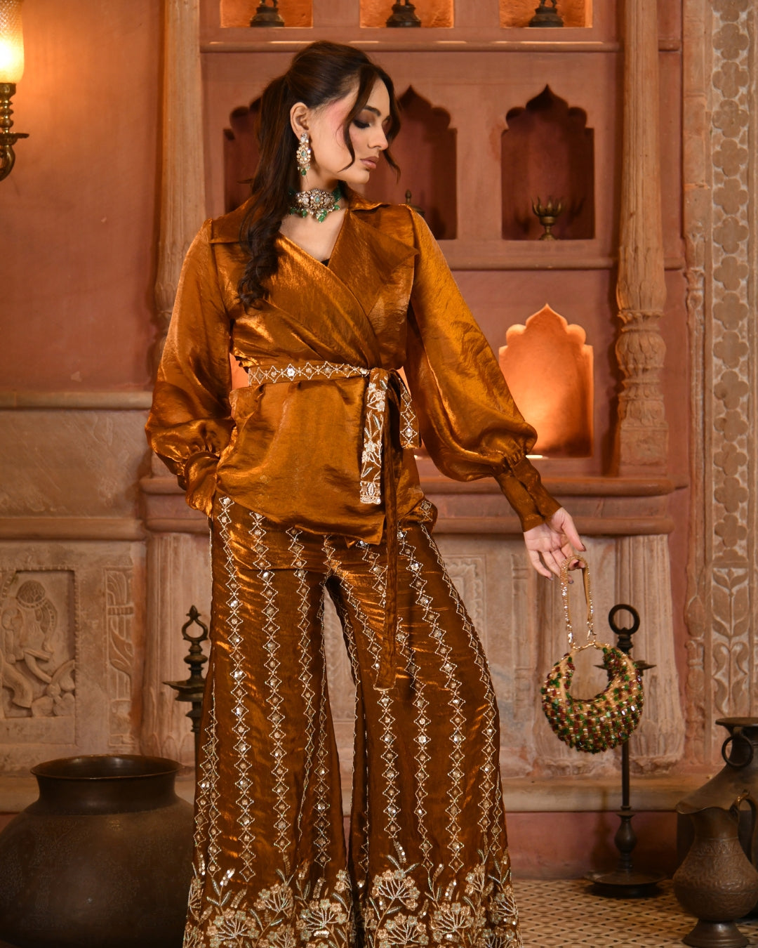 Sunehri silk set