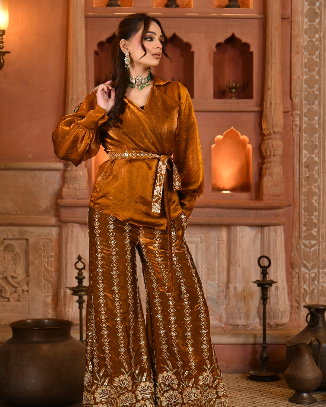 Sunehri silk set