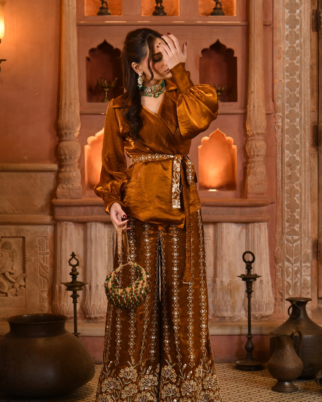 Sunehri silk set