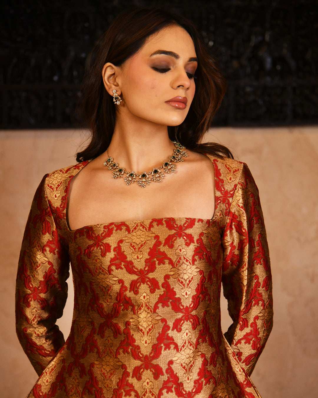 Red brocade bell set