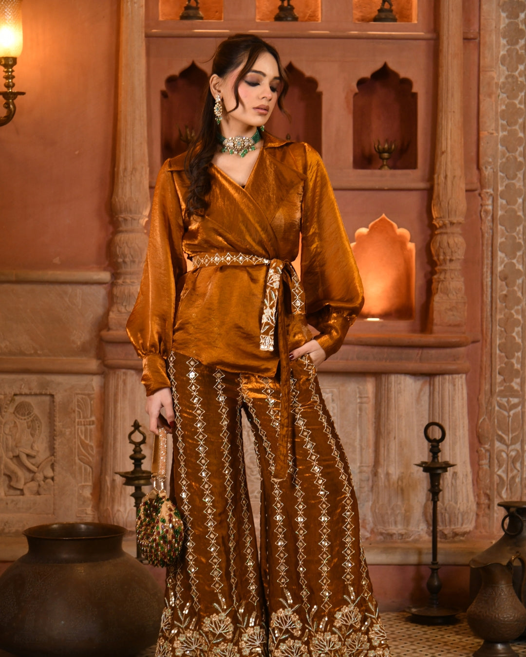 Sunehri silk set