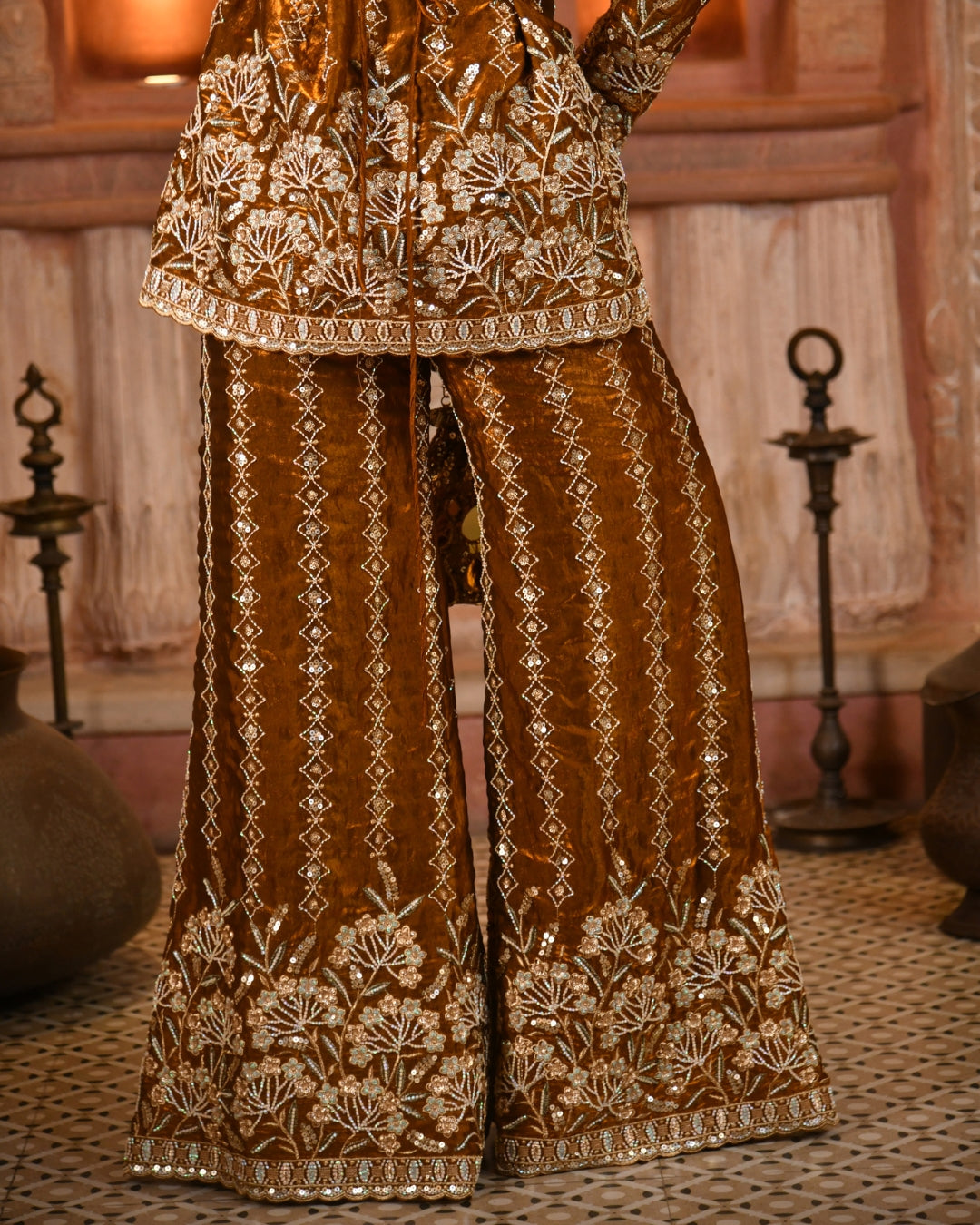 Sunehri blazer set
