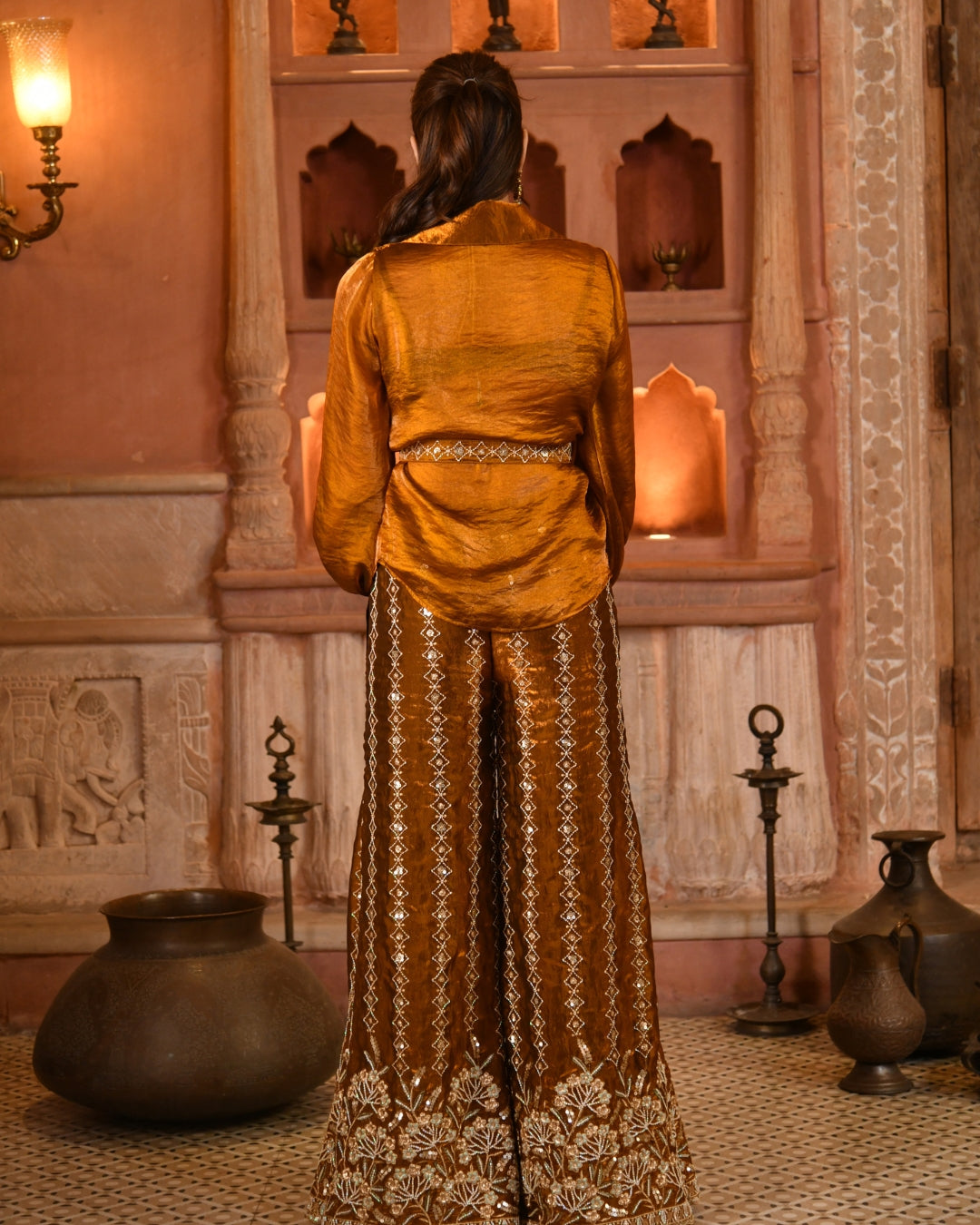 Sunehri silk set