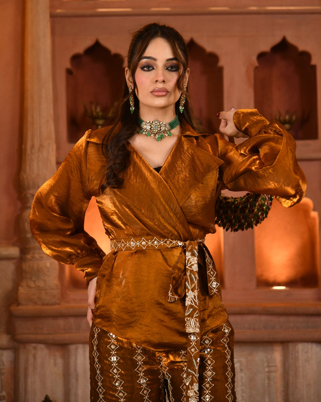 Sunehri silk set