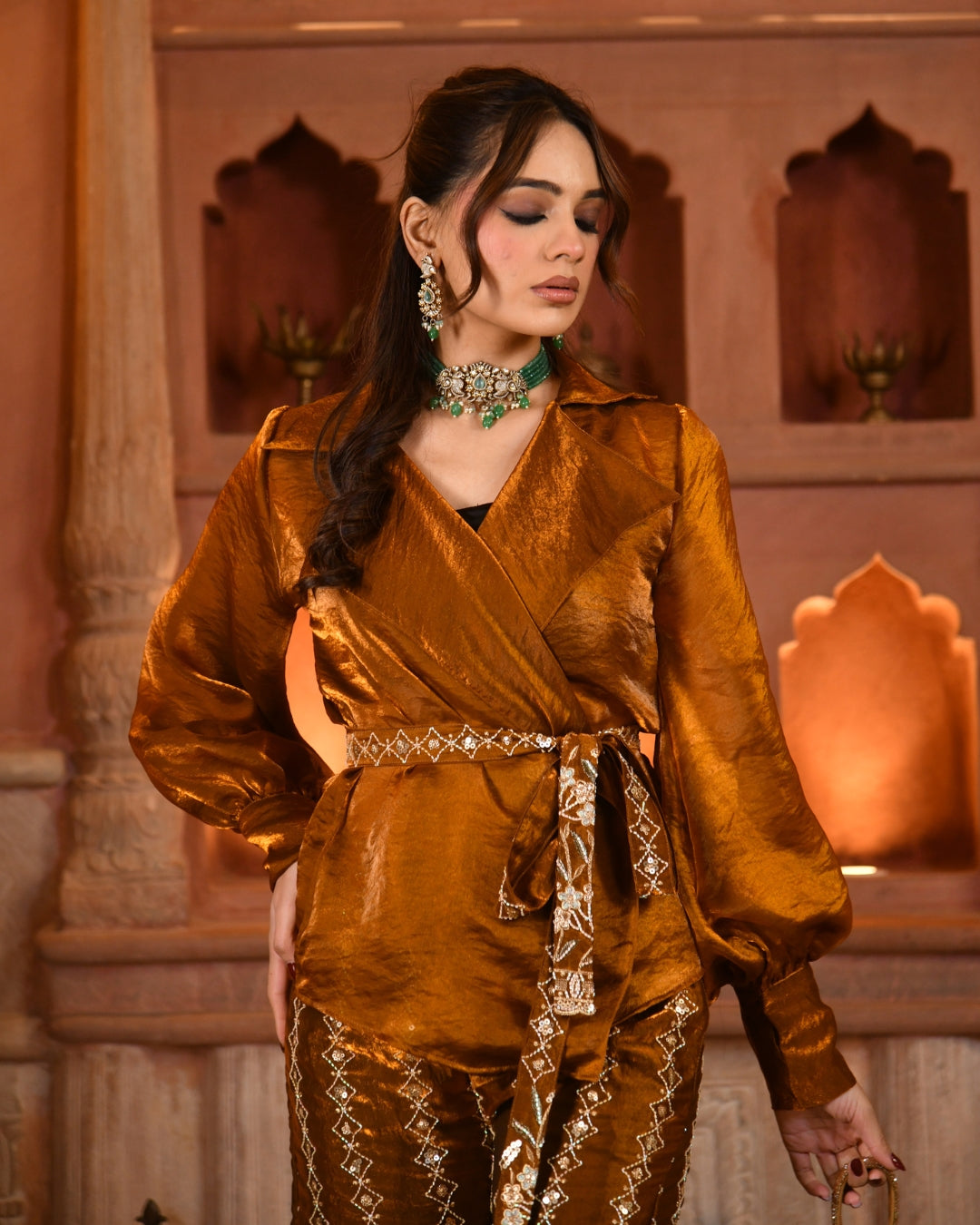 Sunehri silk set