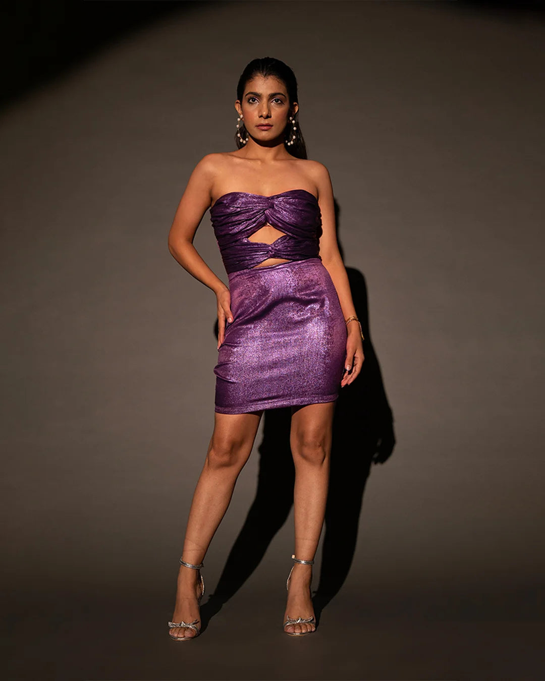 VIOLET TUBE FRONT CUT OUT DRESS