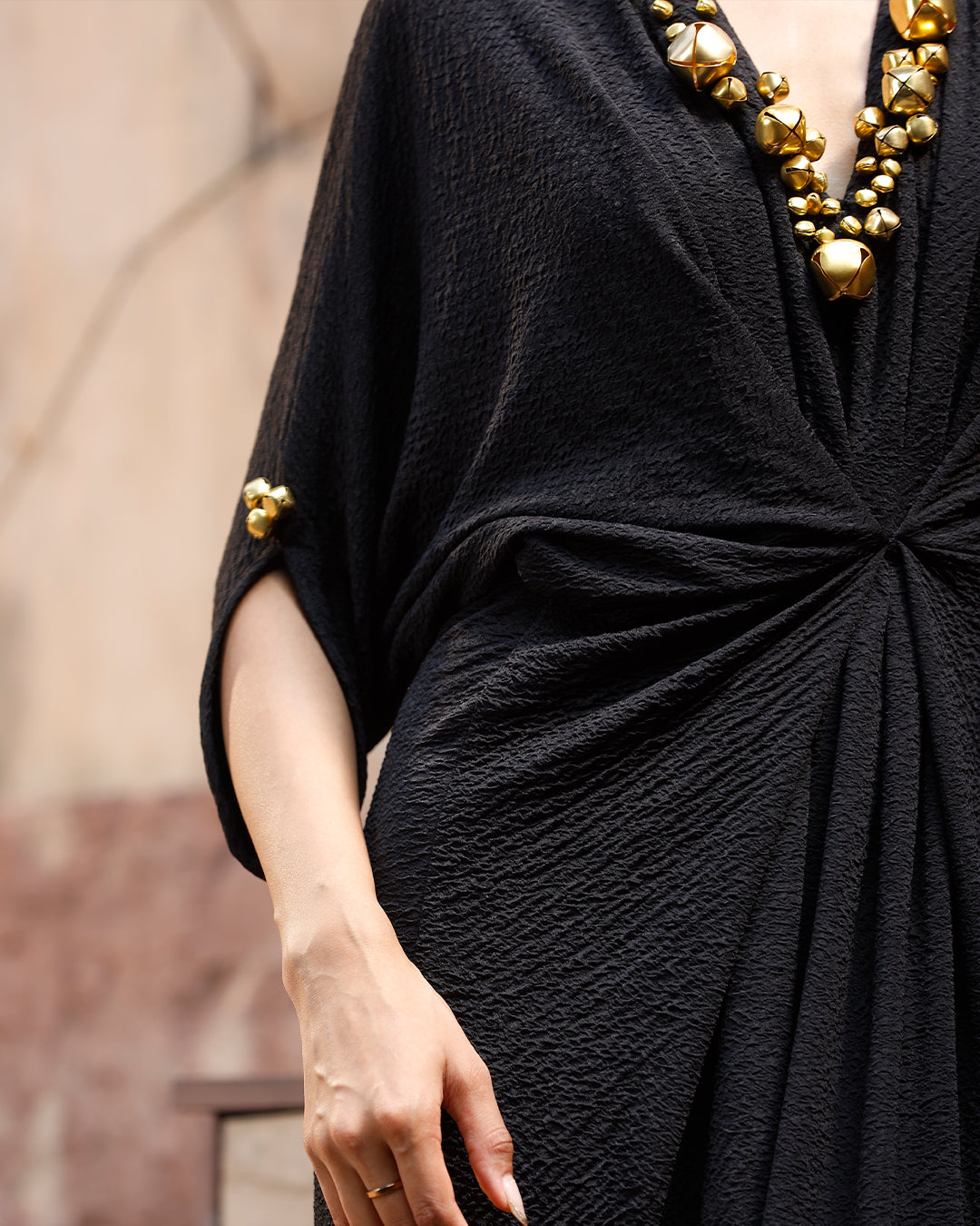 Jhankaar Black kaftan