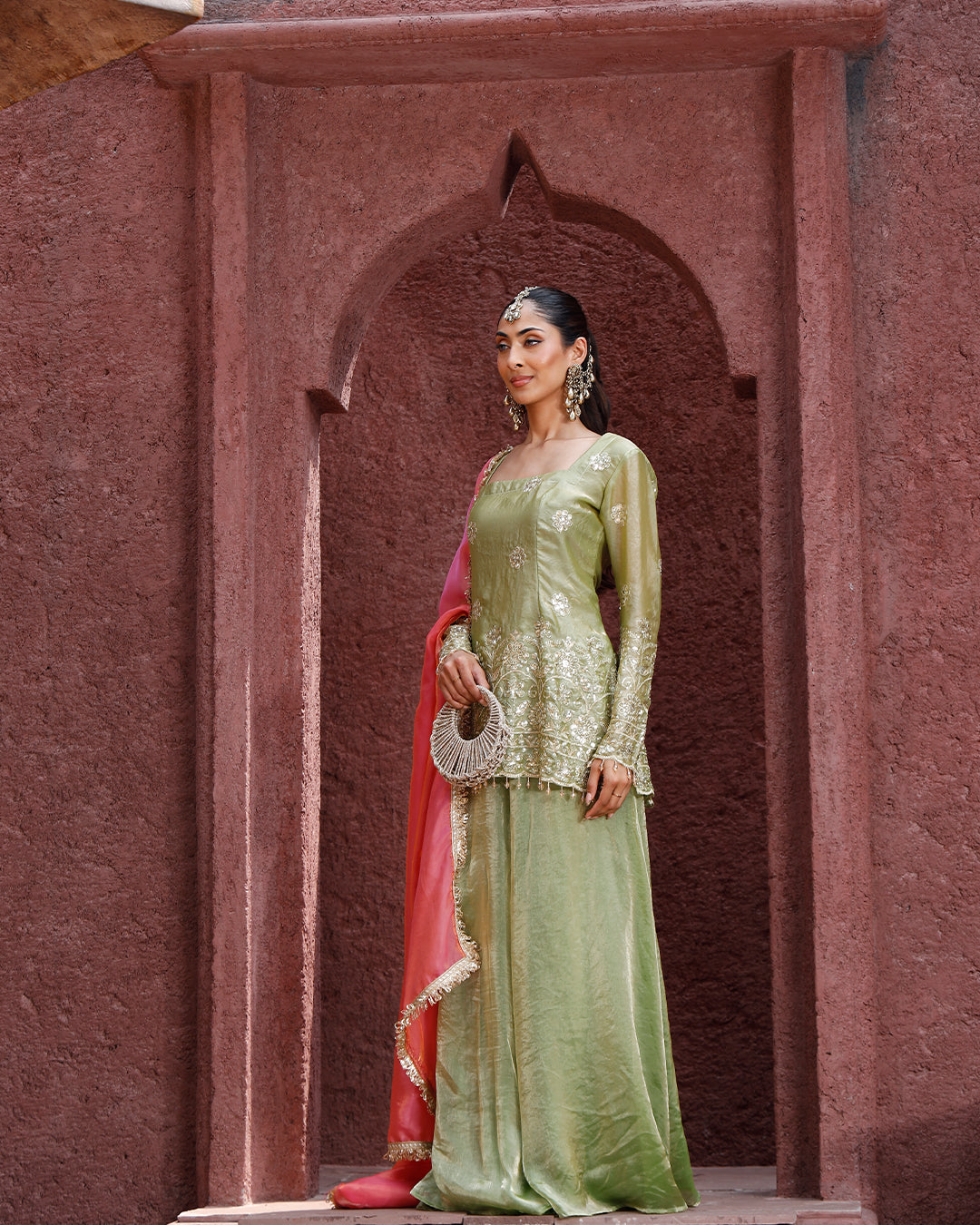 Pista Gulbagh suit