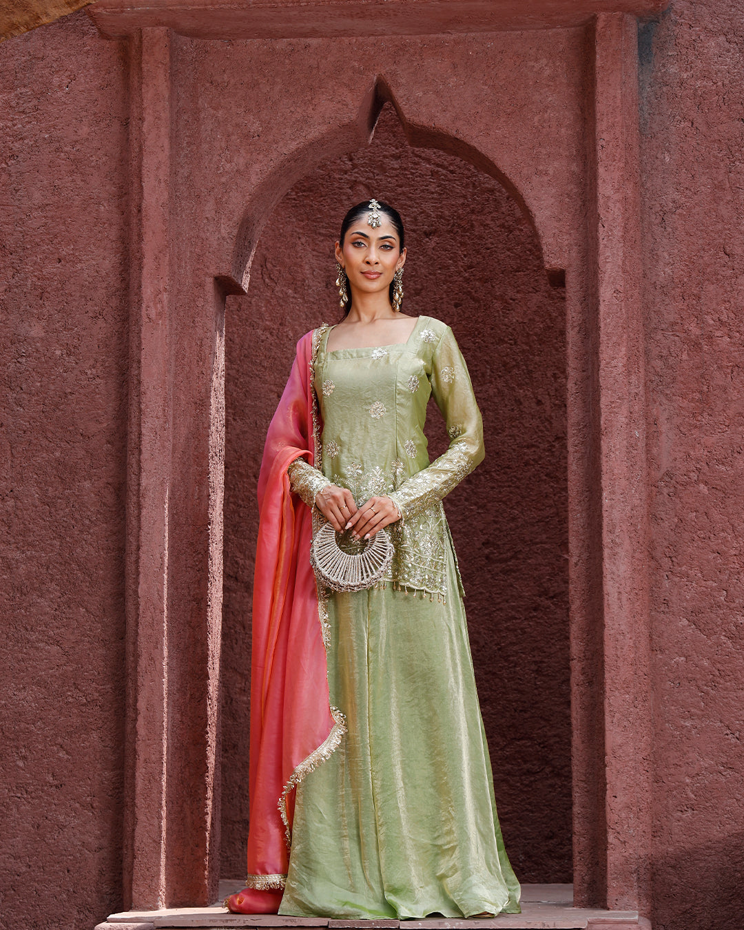 Pista Gulbagh suit