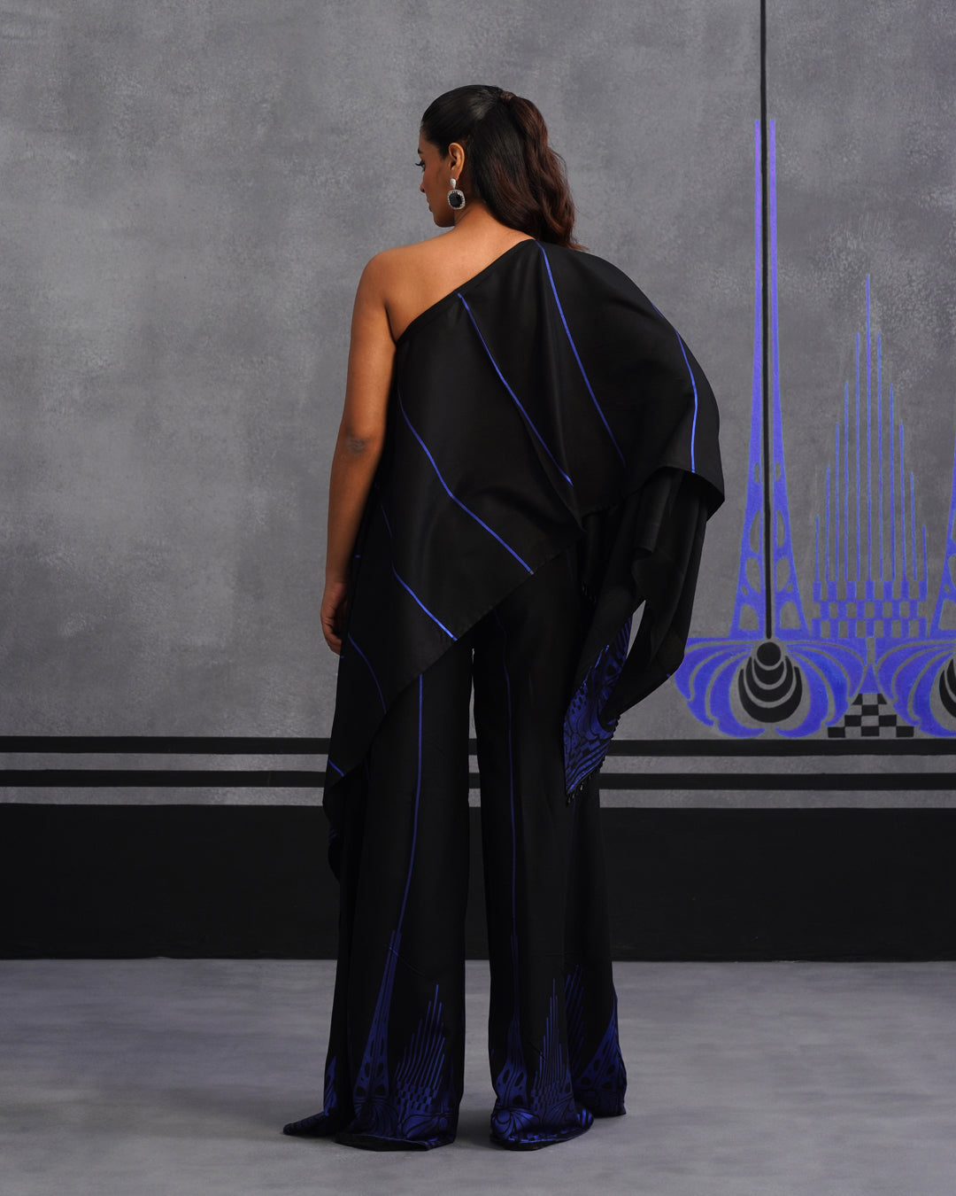 Blue Maryam set