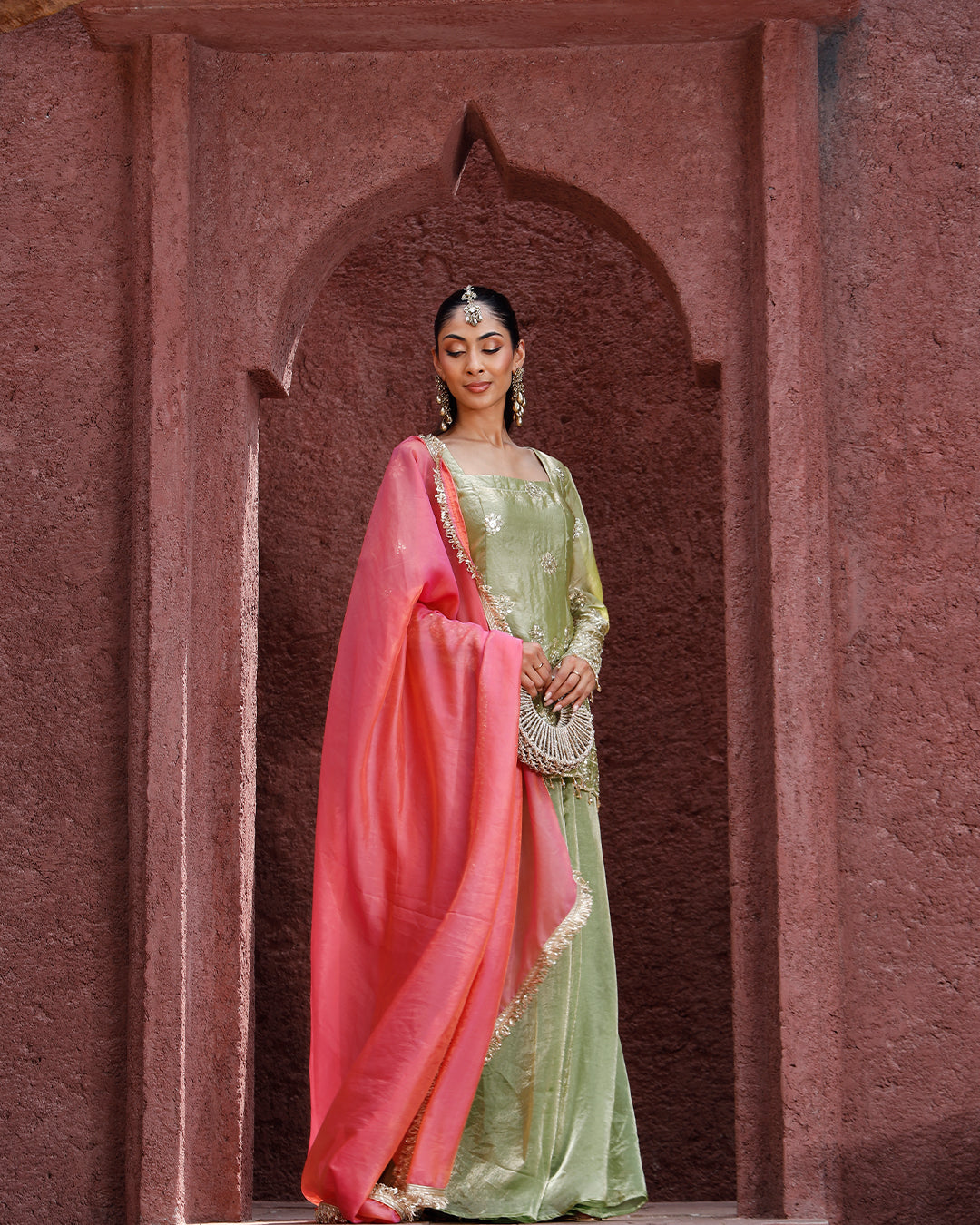 Pista Gulbagh suit
