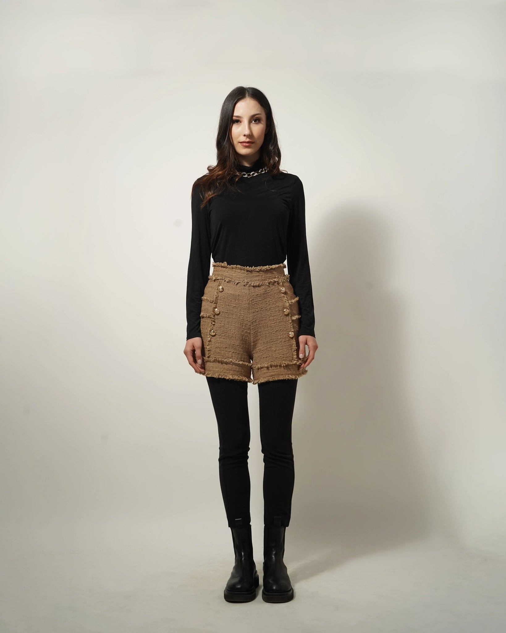 BEIGE TEXTURE SHORT - Wabi Sabi