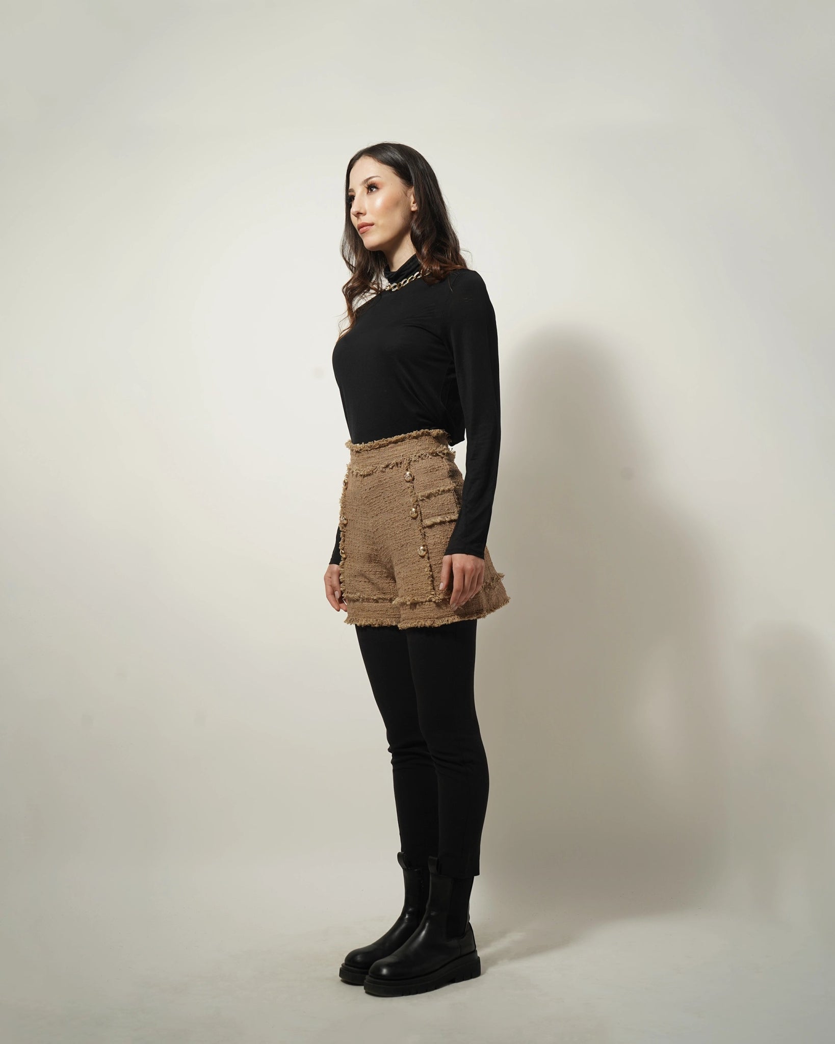 BEIGE TEXTURE SHORT - Wabi Sabi